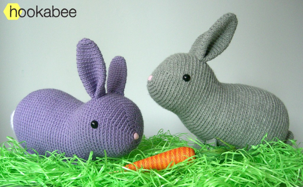Flora the bunny rabbit crochet amigurumi stuffed animal pattern by @hookabee crochet crochet (www.hookabee.com) #amigurumi #crochet #pattern #easter #bunny #rabbit