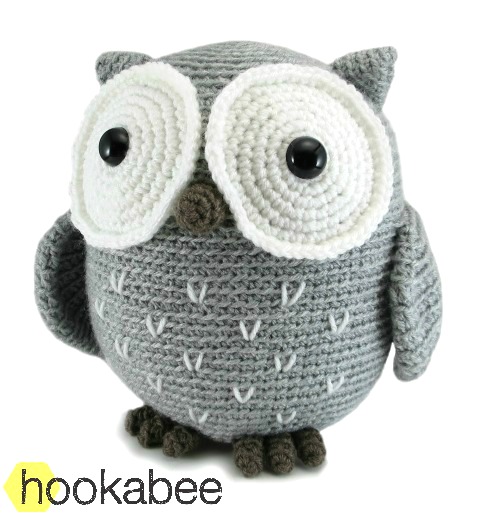 Koko the Owl amigurumi crochet pattern by @hookabee crochet (www.hookabee.com) #crochet #amigurumi #owl #pattern
