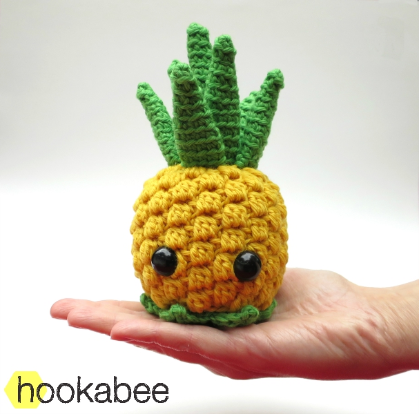 Bill the Pineapple crochet amigurumi pattern by @hookabee