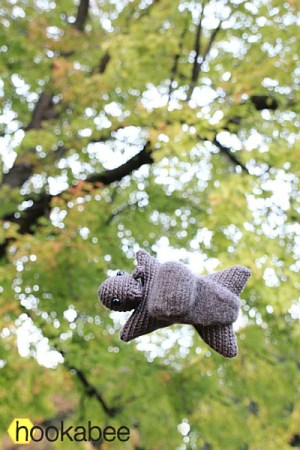 Hanna the squirrel amigurumi pattern by @hookabee